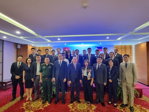 Cuộc họp Nhóm công tác chung giữa Việt Nam và Philippines về các vấn đề biển và đại dương lần thứ 10